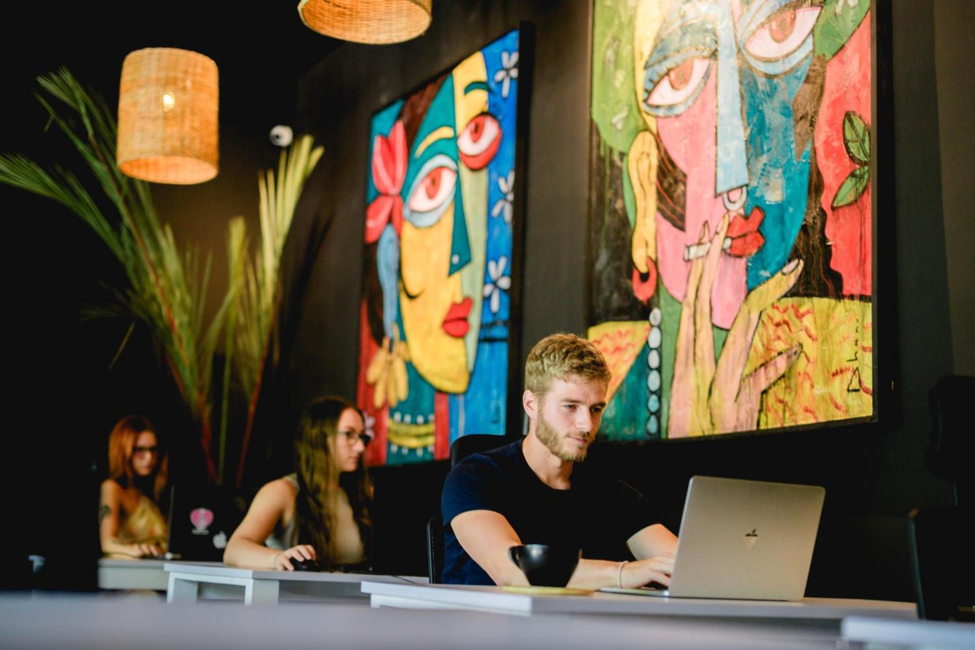 Sugar Hostel Weligama - Coliving & Coworking Buitenkant foto