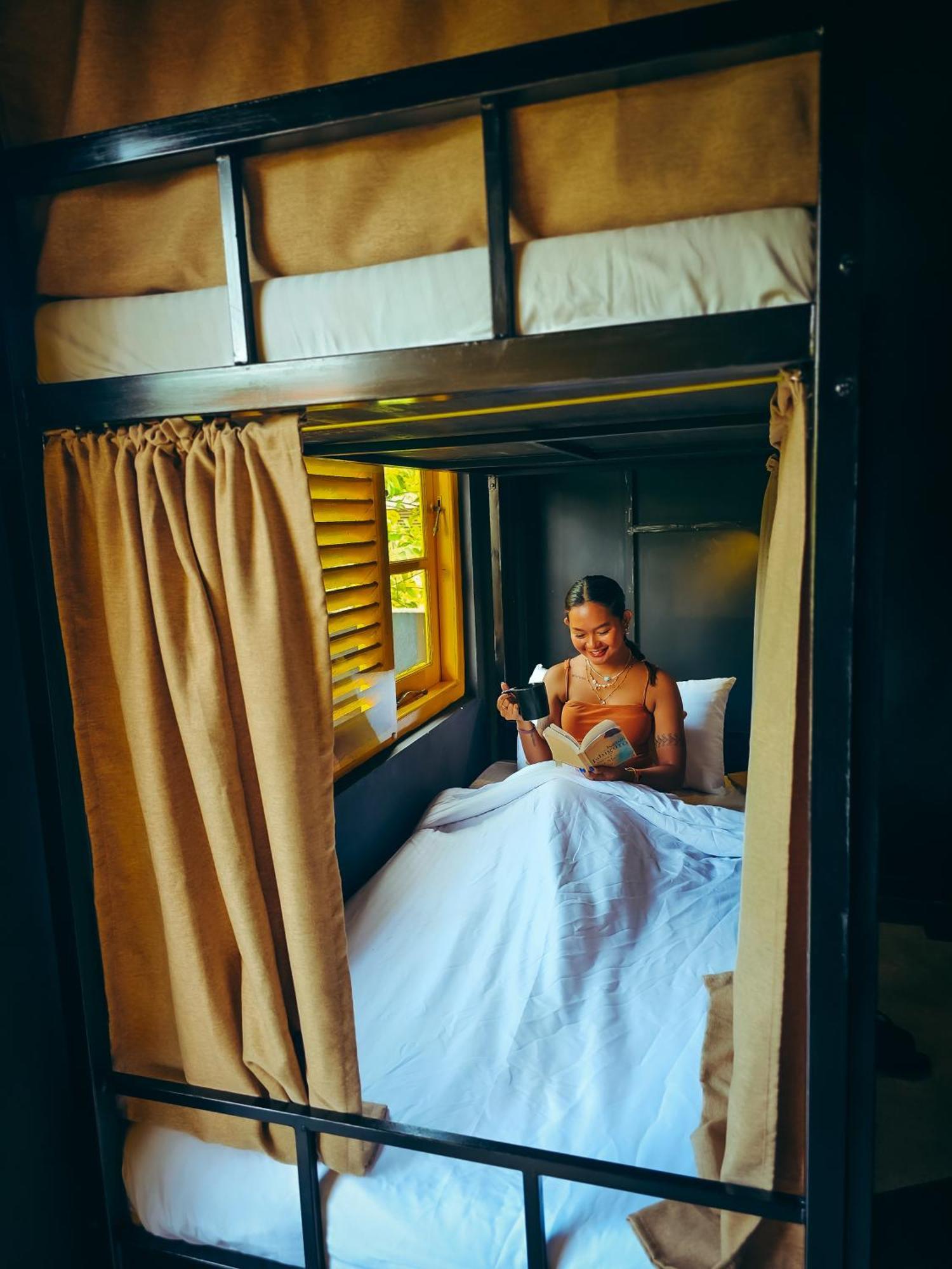 Sugar Hostel Weligama - Coliving & Coworking Buitenkant foto